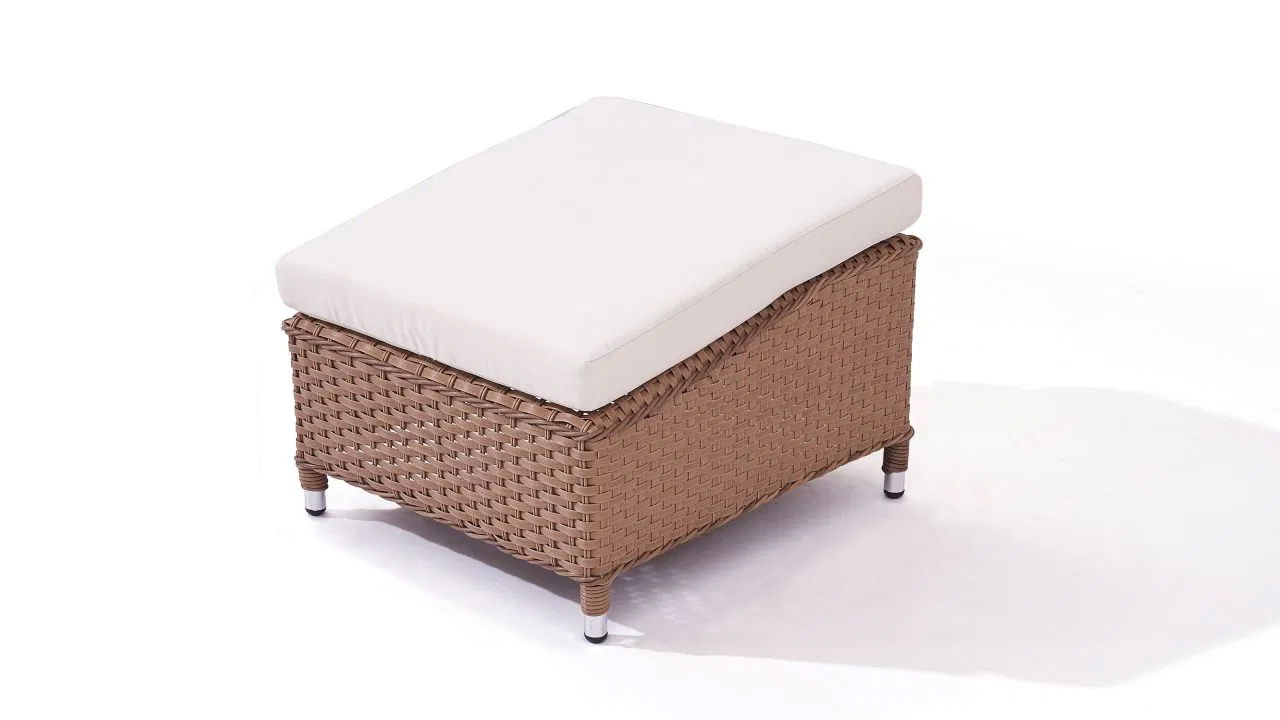 Hocker Chesta